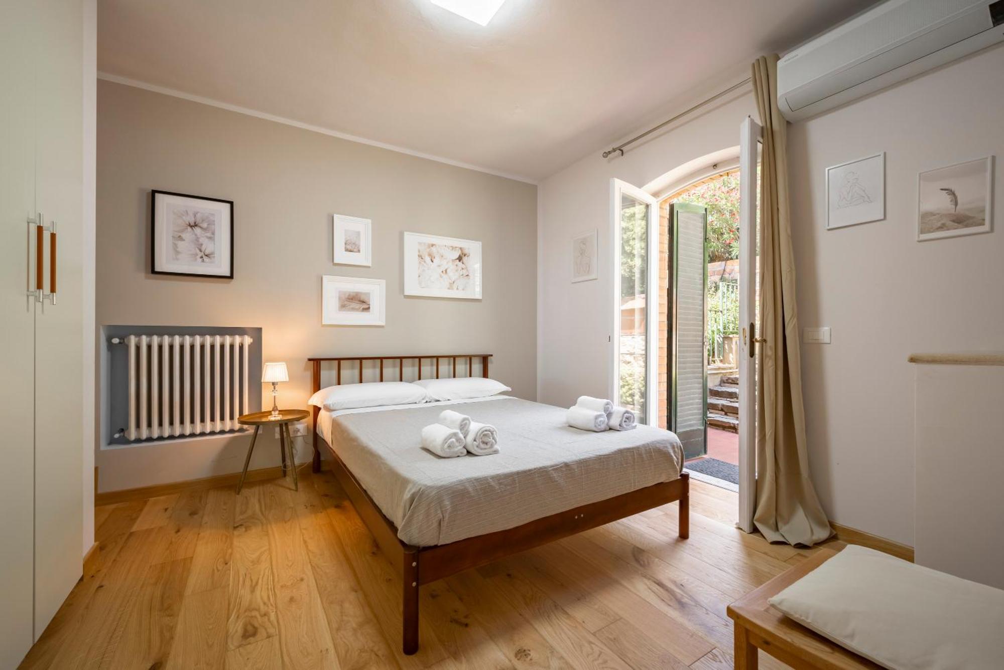Villa Con Giardino Vista Mare กาส์ตีจลิโอเน เดลลา เปสกายา ภายนอก รูปภาพ